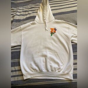 White primitive hoodie/sweater. Size large